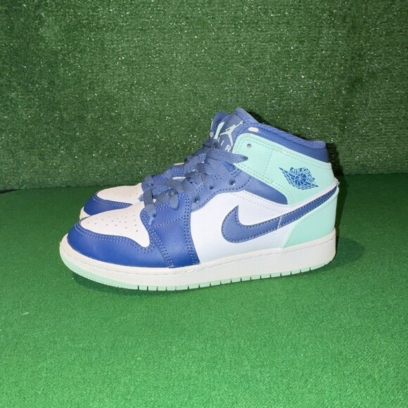 Nike Air Jordan 1 Mid Blue Mint 554725-413 Gs Gradeschool Boys Size 4Y - Picture 3 of 6